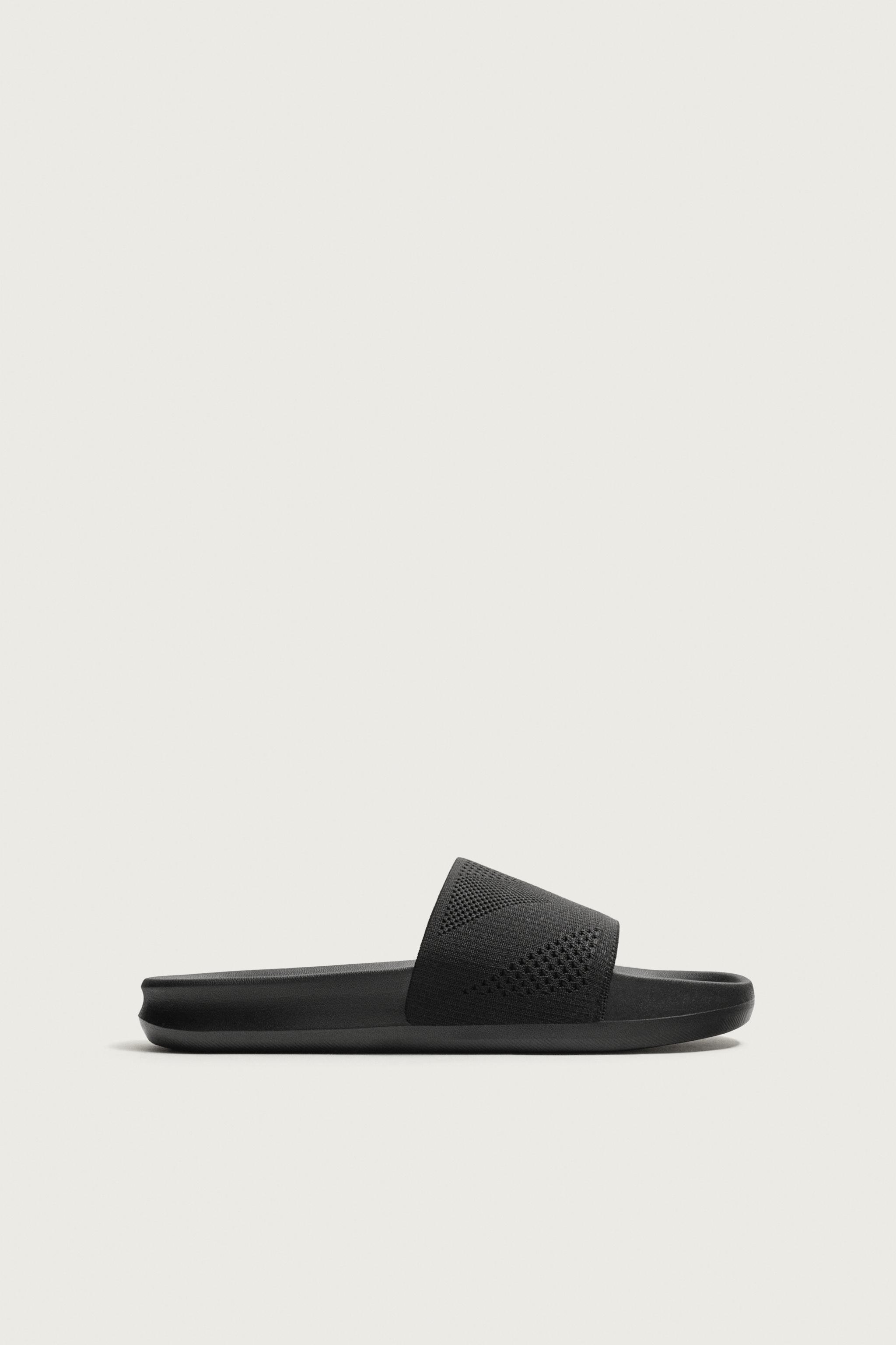 BATHROOM SANDALS