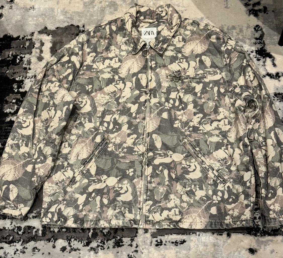 FLORAL PRINT JACKET