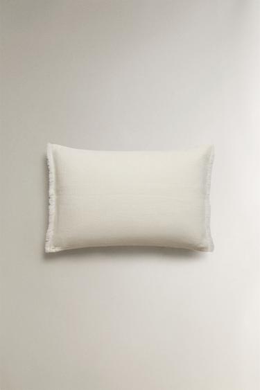 HOUSSE DE COUSSIN LIN LOURD - Écru de Zara - Image 3