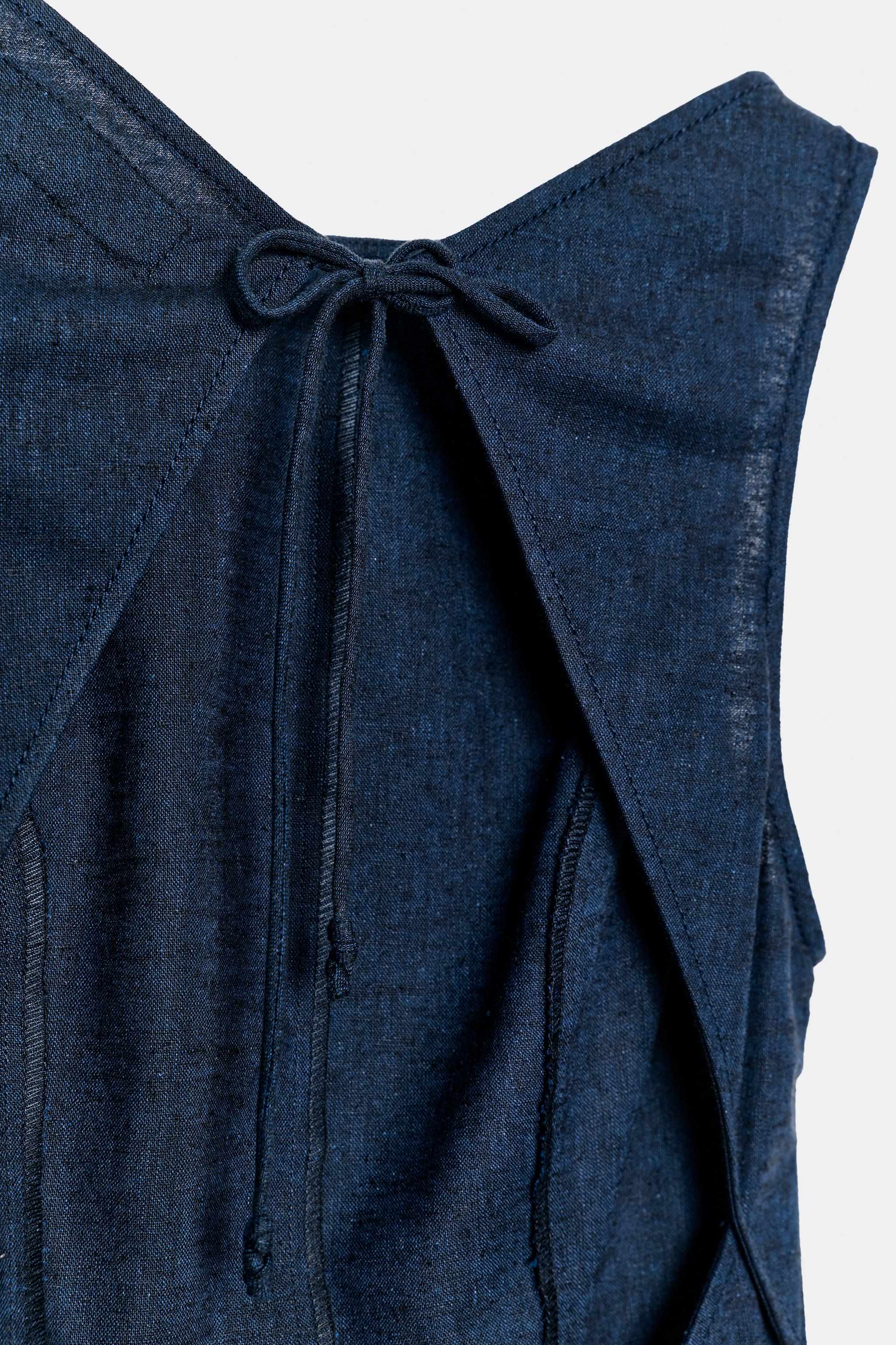 ROBE MI-LONGUE EN LIN À DOS NU