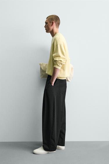 PANTALON BALLON FIT À PLIS - rayures de Zara - Image 3