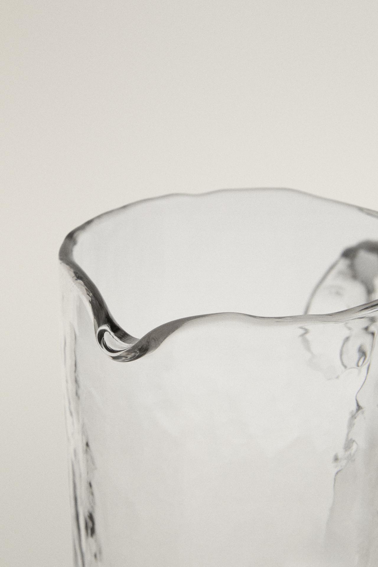 HAMMERED GLASS PITCHER — Transparent