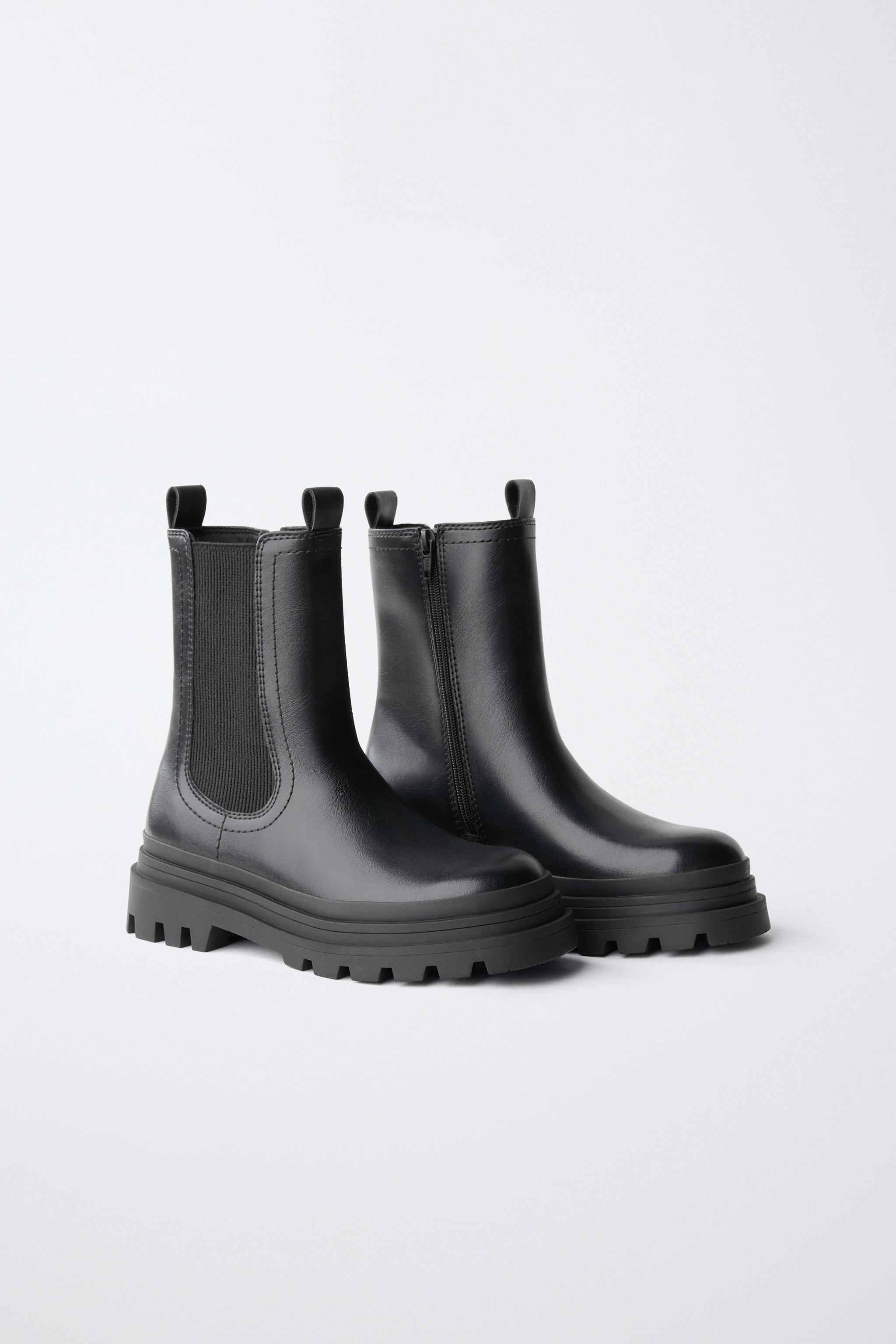 Chelsea Boots