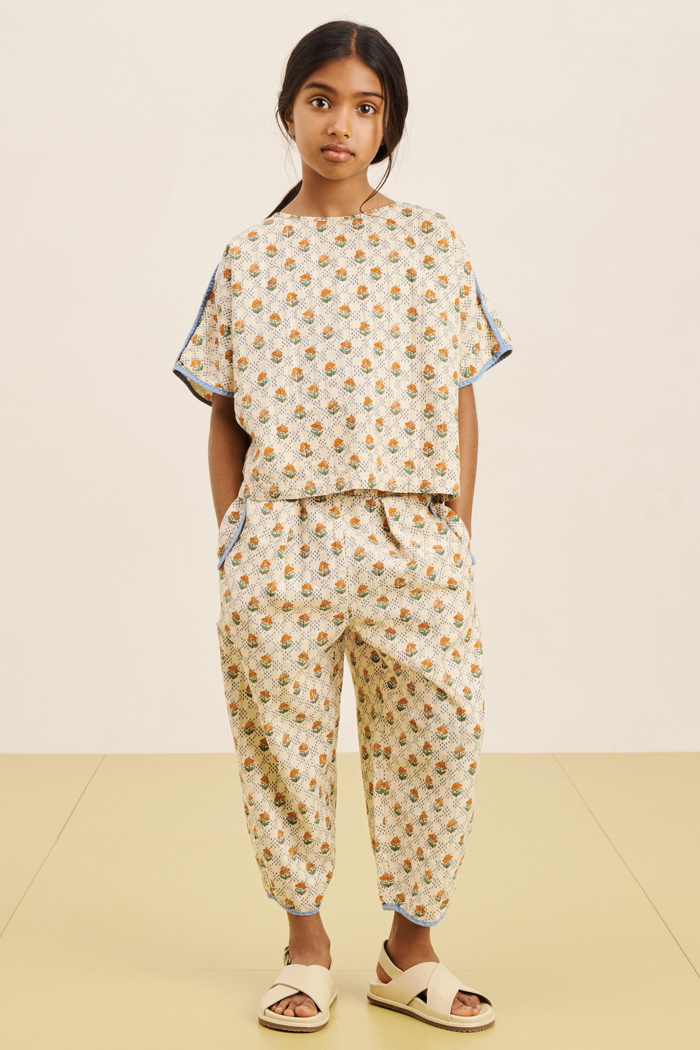 sahara 花柄 クロップドジャケット フローラル刺繍ジャカードジャケット - エクリュ | ZARA Japan / 日本