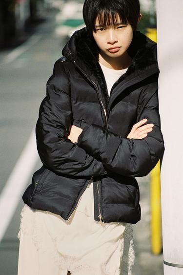 WATER REPELLENT WINDPROOF スリムフィットショートアノラックブラックZaraのWATER REPELLENT WINDPROOF スリムフィットショートアノラック - ブラック 