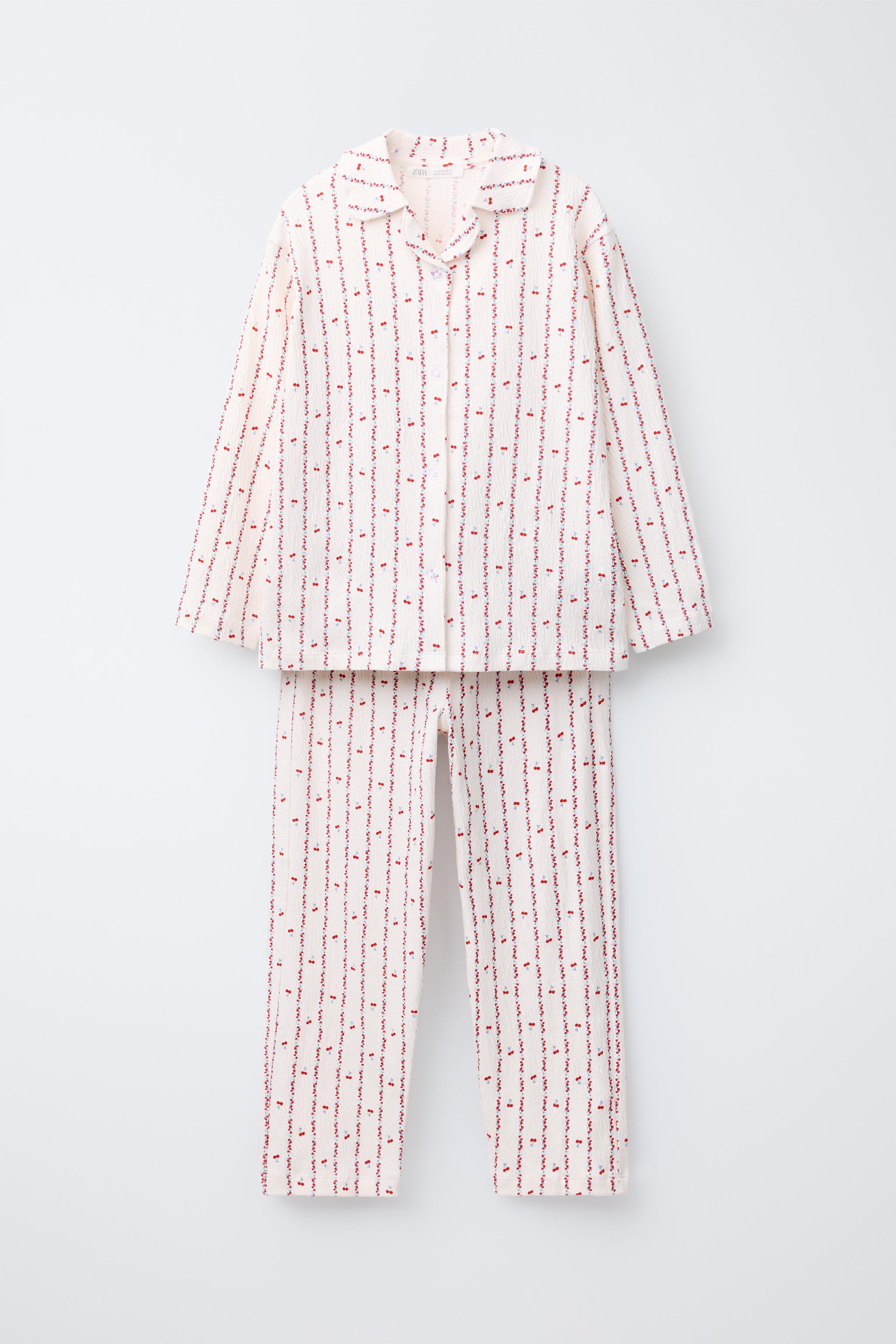 6-14 ANS/ PYJAMA CHEMISE ET PANTALON IMPRIMÉ CERISES ET FLEURS