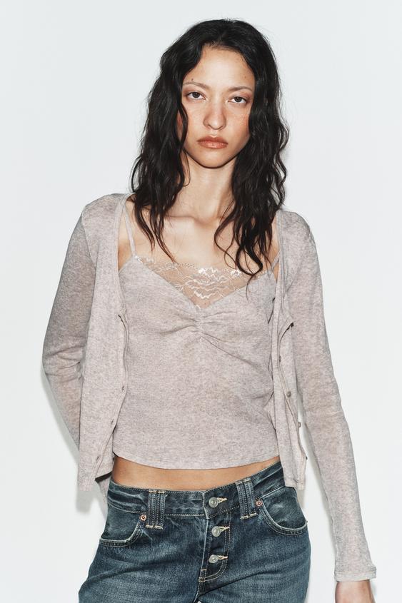 Sueter combinado con top de encaje