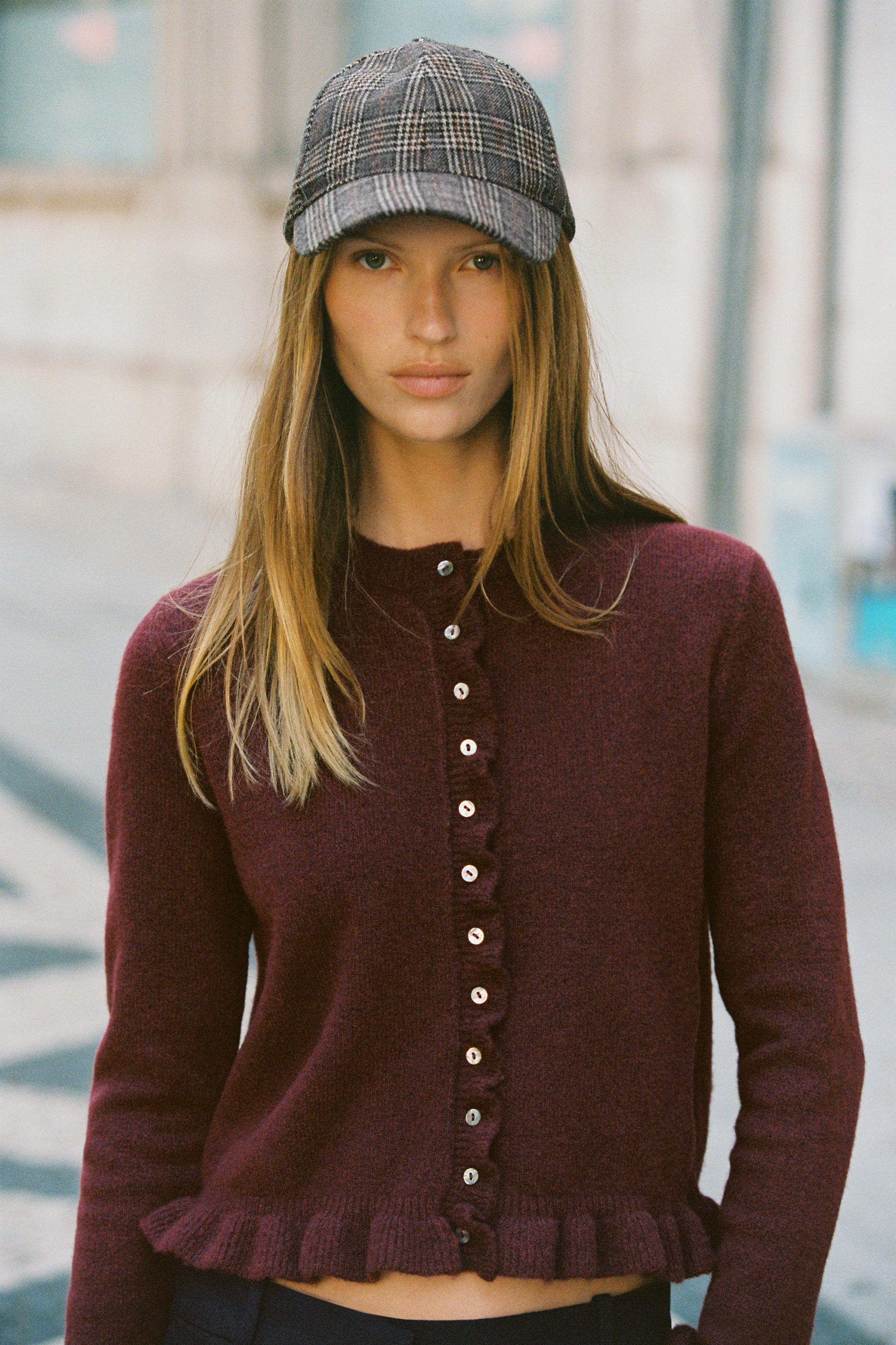 DIESEL フリル付きボタンカーディガン 長袖【新品、未使用】 星箱Works】小鳥ボタンのフリルカーディガン/O26127384 | KIST