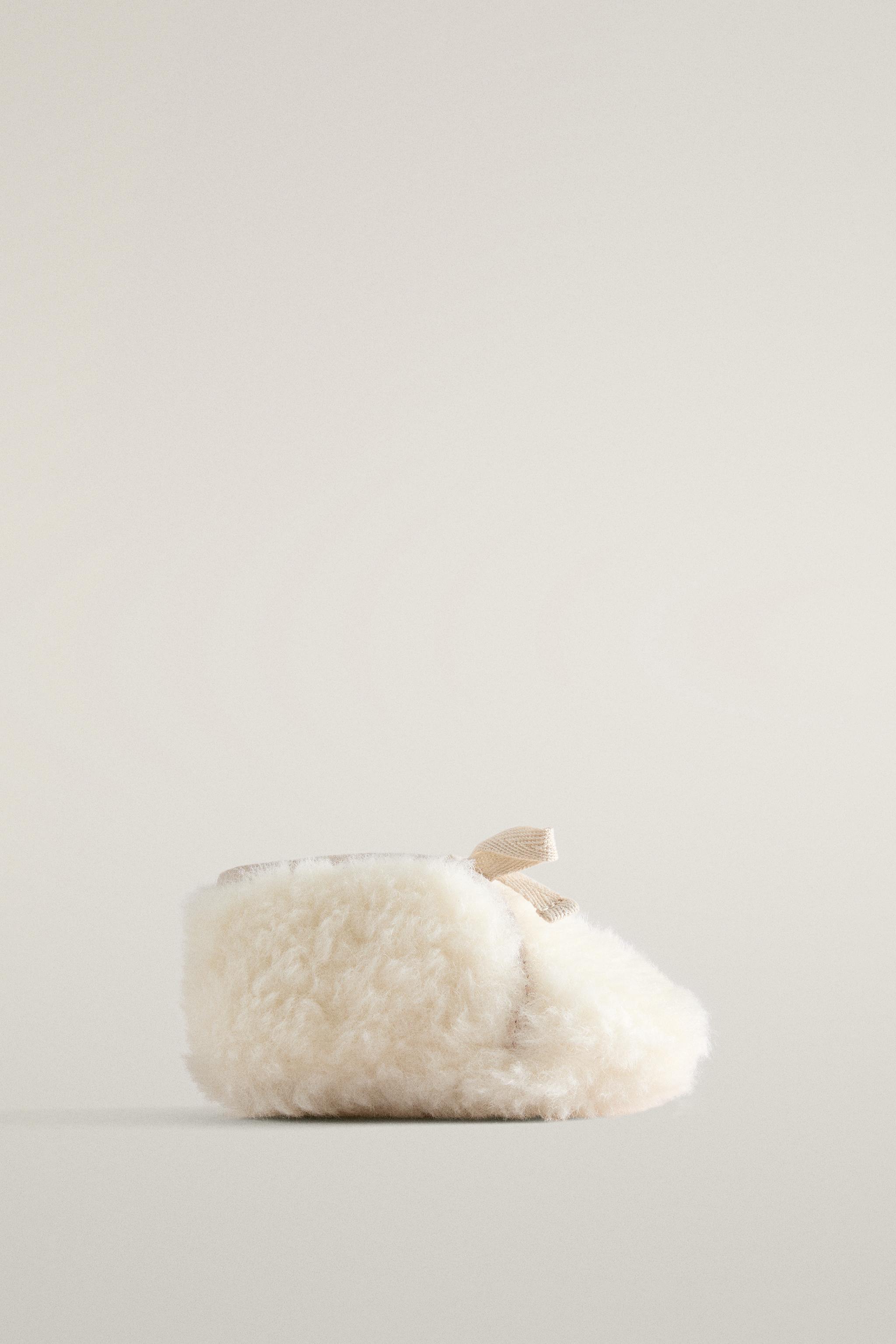 FAUX SHEARLING BOOTIES