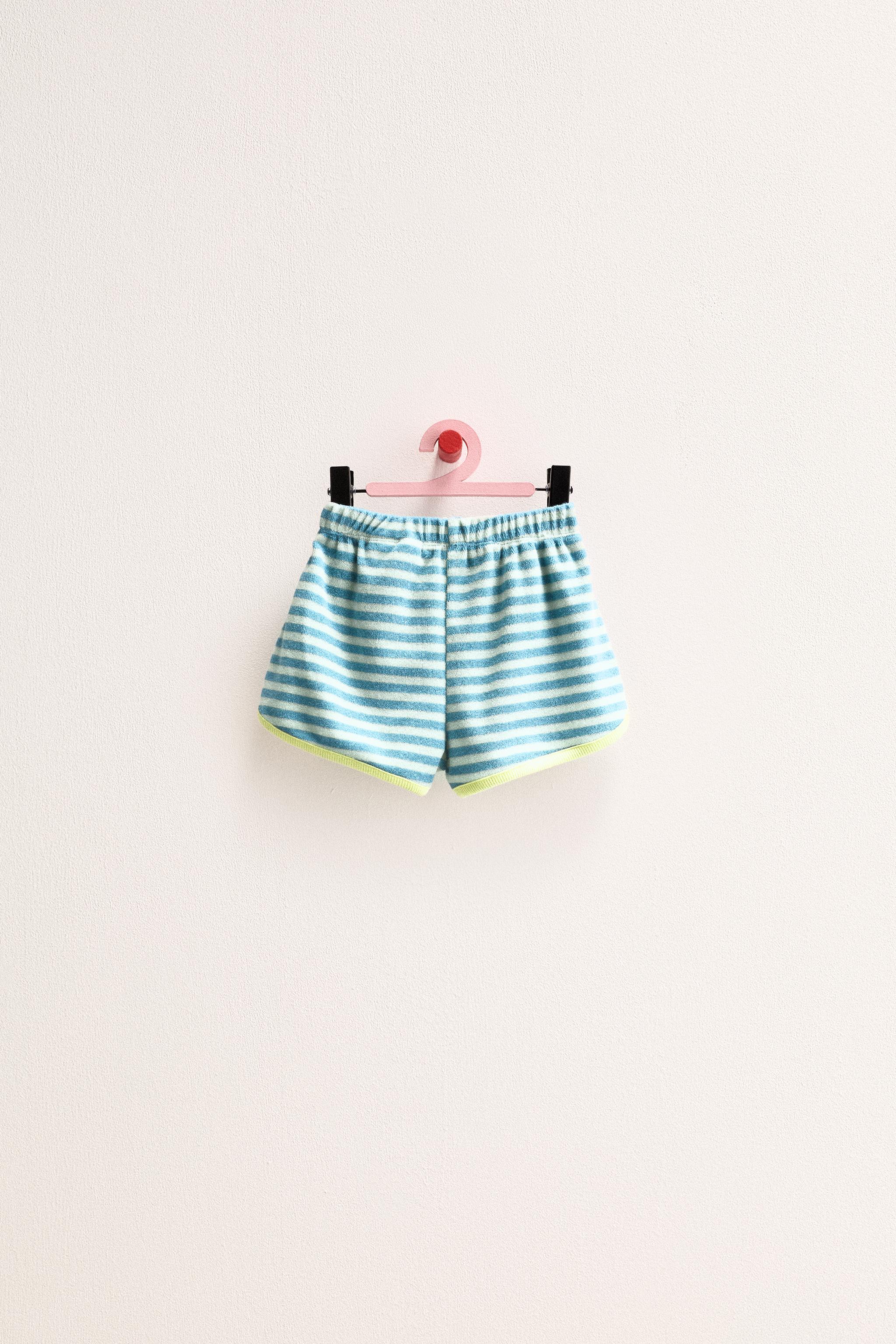 ZARA TIMELESS - SHORT EFFET ÉPONGE À RAYURES