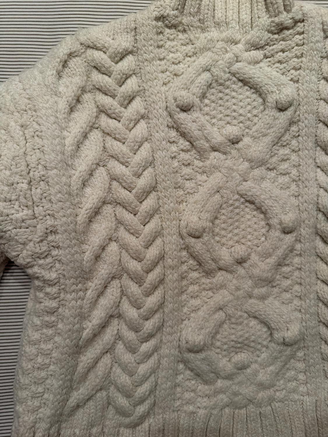 CABLE-KNIT SWEATER - Image 3