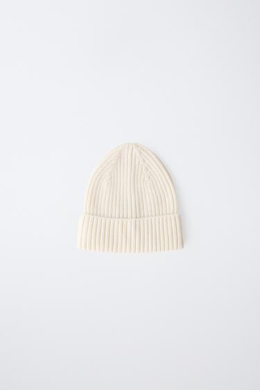 KNIT BEANIE - Ecru by Zara