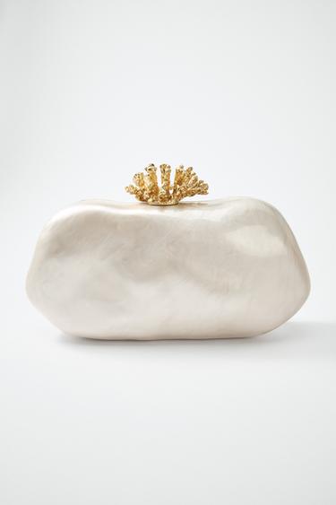 CLUTCH WITH METAL DETAIL - white by Zara