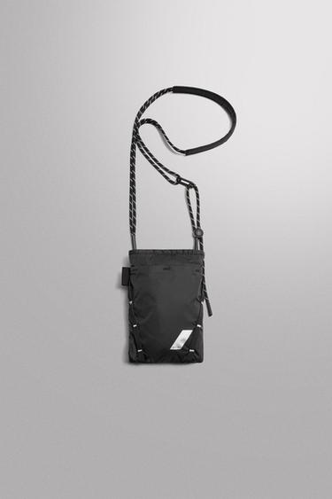 SPORTY CROSSBODY BAG - Black by Zara