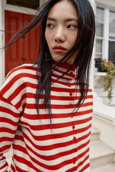 GILET EN MAILLE À RAYURES - Rayure rouge de Zara - Image 2