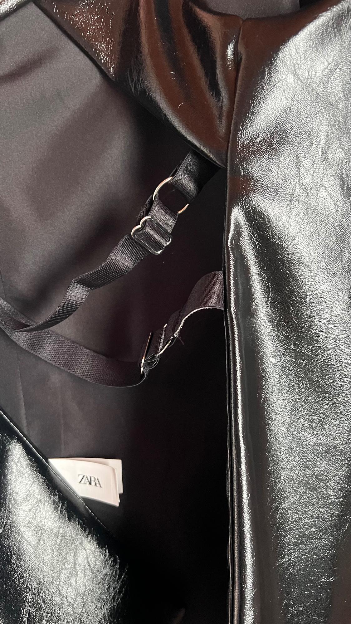 LEATHER-EFFECT TOP - Image 3
