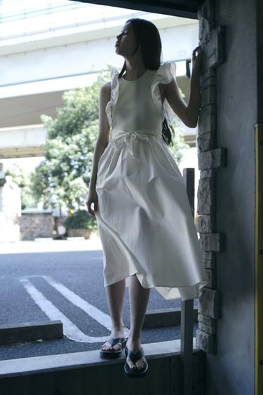 COMBINED RUFFLED DRESS WITH BELT - Ecru by Zara