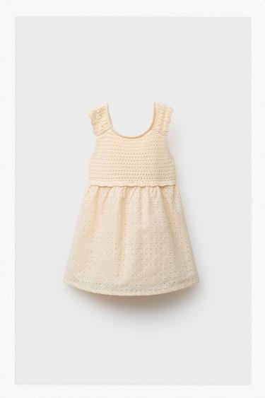 Zara COMBINATION KNIT AND SWISS EMBROIDERED DRESS - Butter