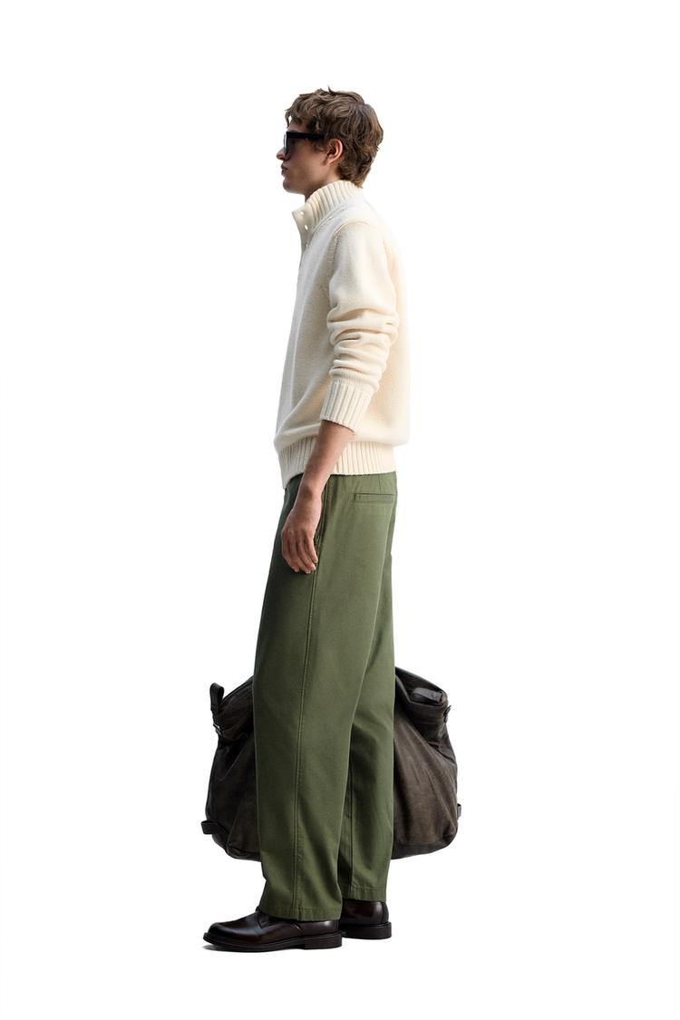 COTTON-WOOL BUTTON SWEATER