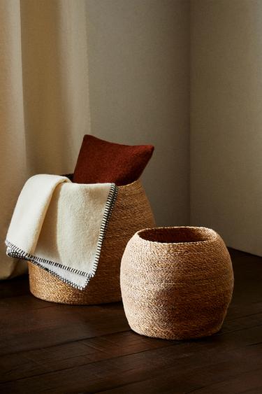 CESTAS SEAGRASS - Beige claro de Zara