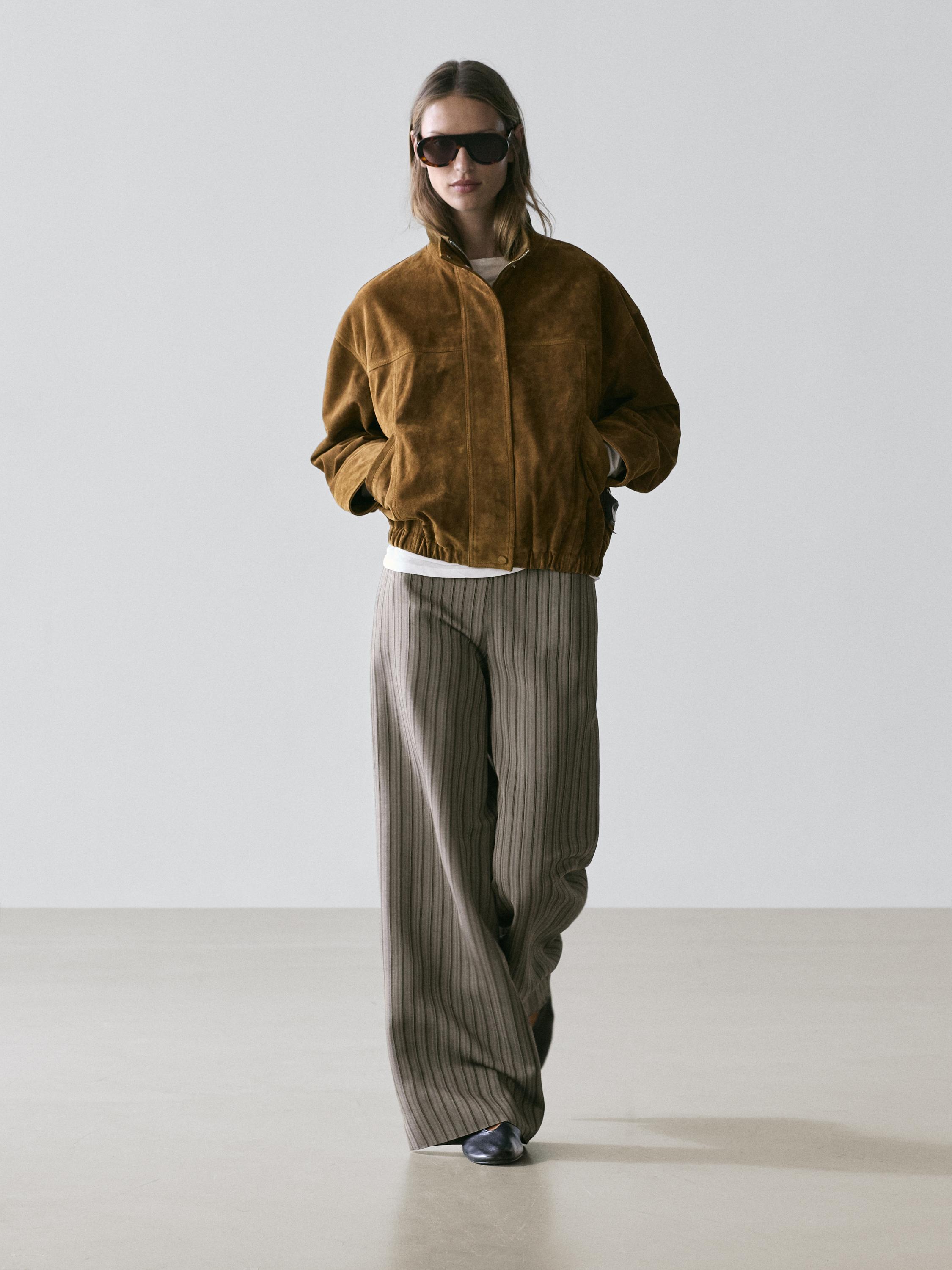 Wide-leg trousers with striped details