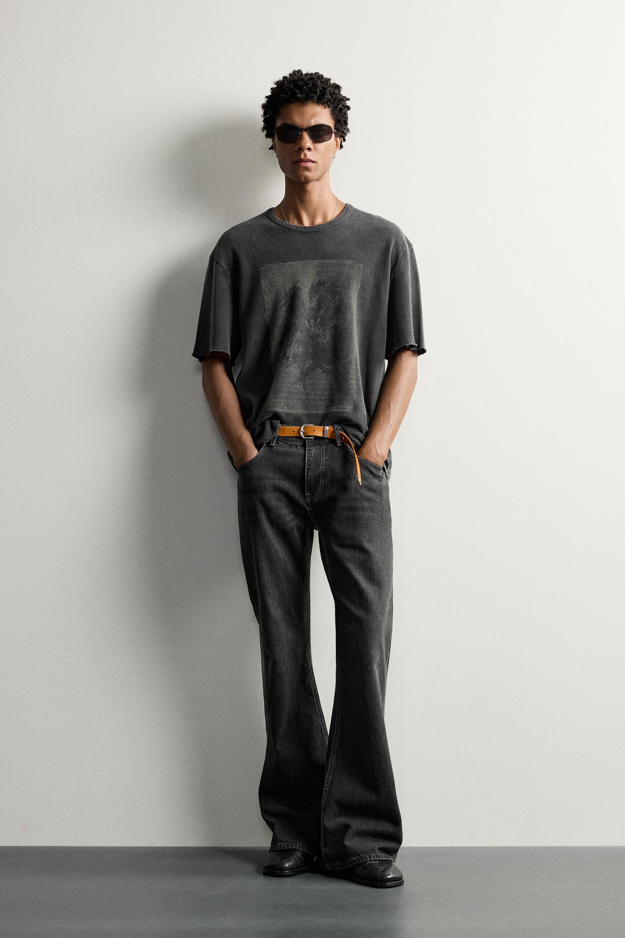 WASHED PRINTED KNIT T-SHIRT - Black | ZARA United States