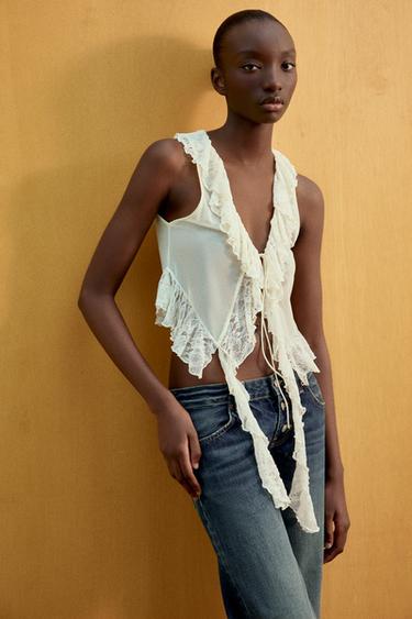 TOP WITH LACE AND RUFFLES - Ecru by Zara