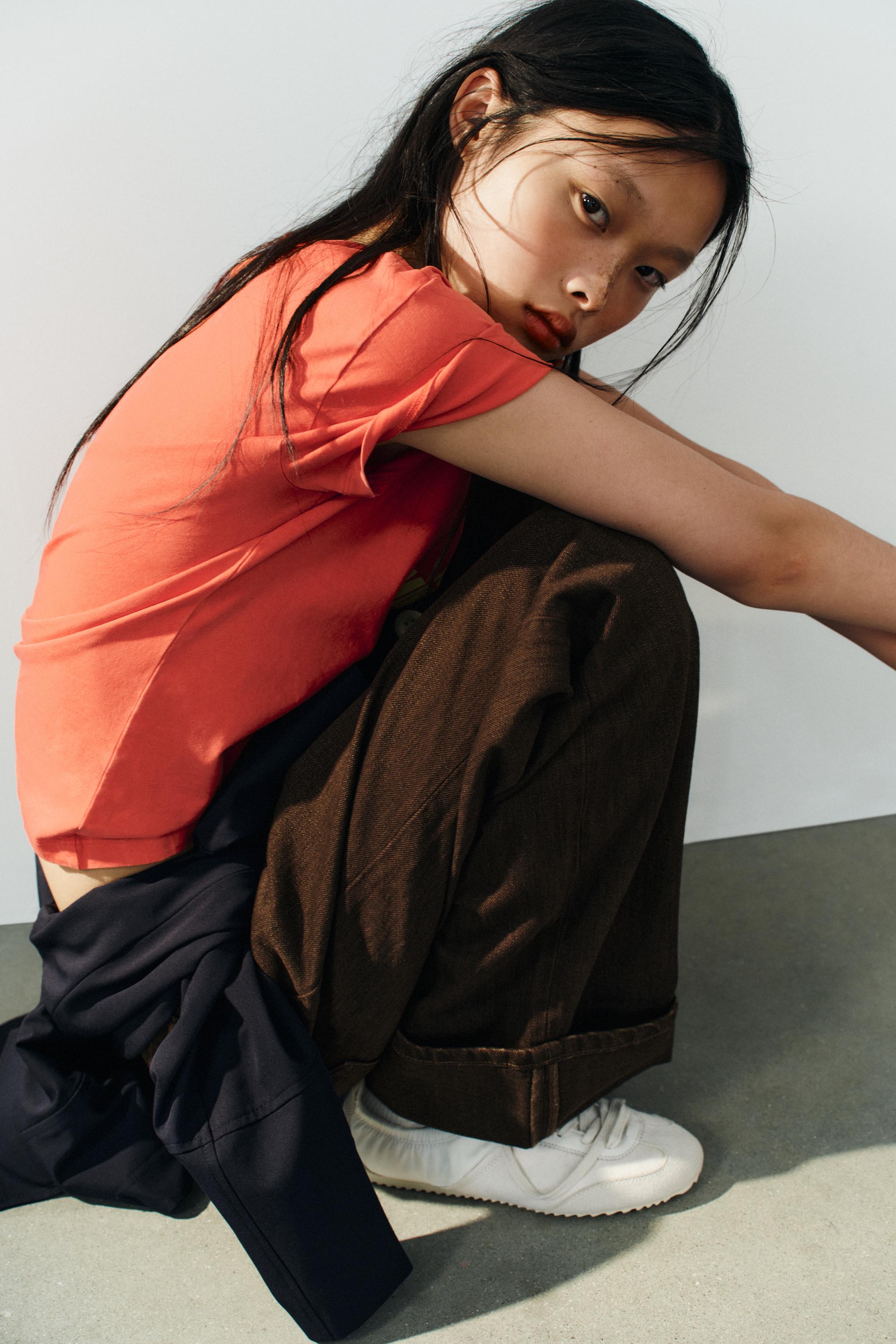TRF FOLDED LOW-RISE JEANS