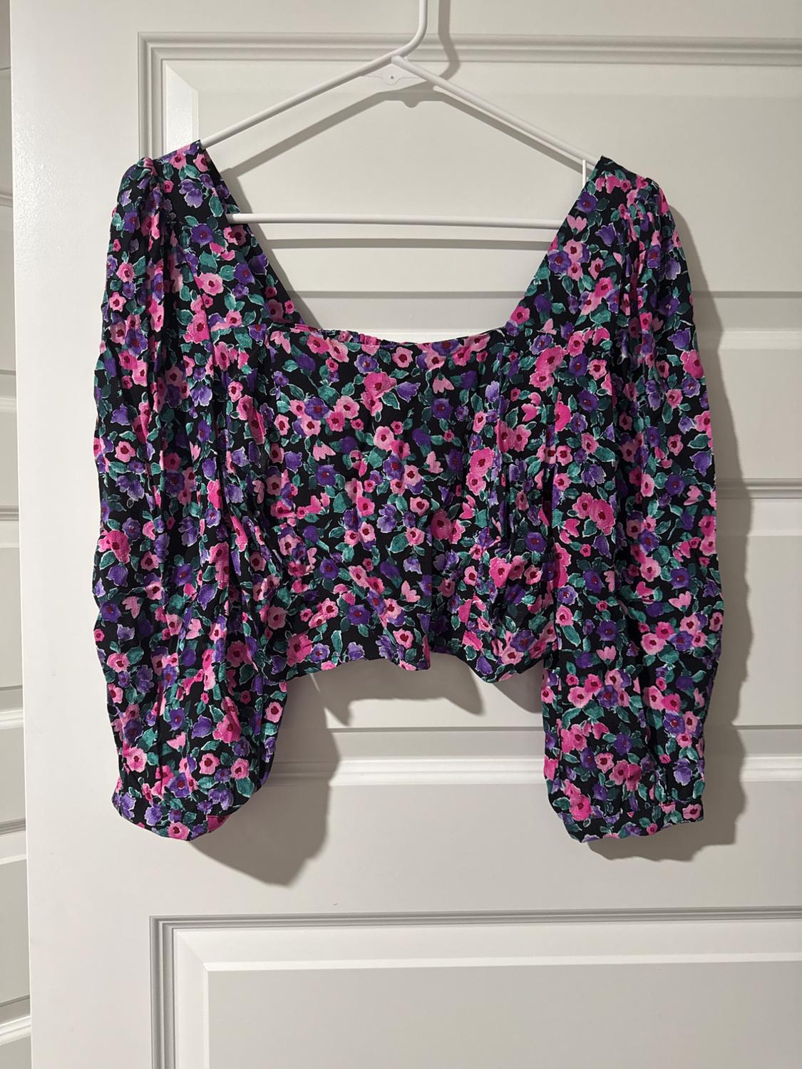 CAMISOLE TOP WITH JEWEL STRAP