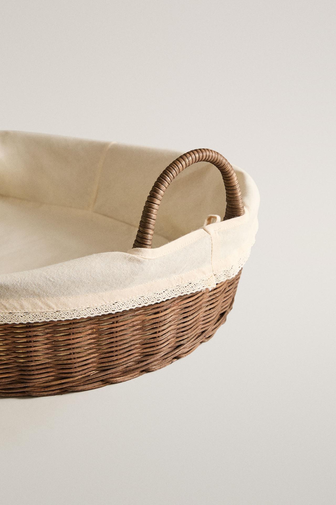 RATTAN CHANGING BASKET — Brown