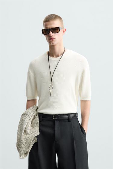 CAMISETA PUNTO ESTRUCTURA - Blanco de Zara