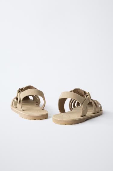 SANDALES STYLE PLAGE EN CUIR - Marron sable de Zara - Image 4