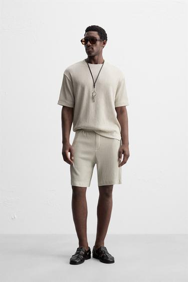 IRREGULAR TEXTURE T-SHIRT - Light grey by Zara