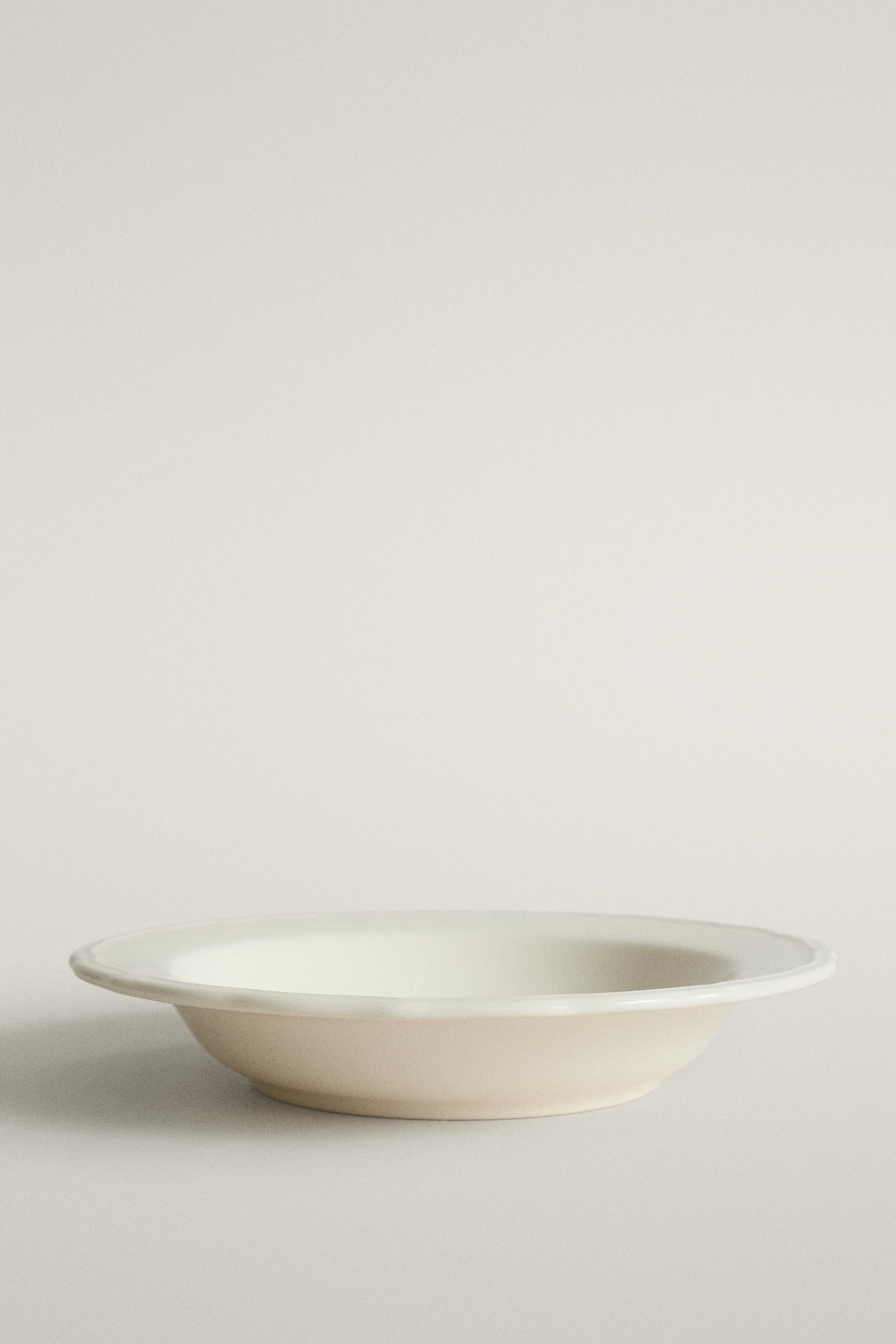 ASSIETTE CREUSE FAÏENCE BORD RELIEF