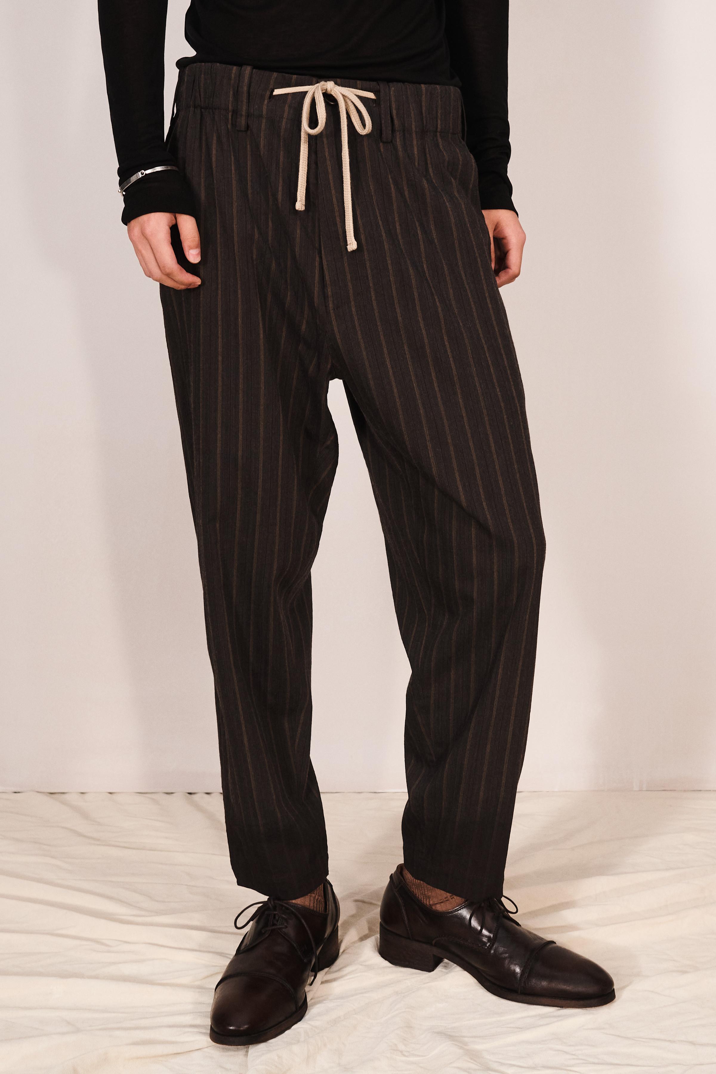 PANTALON RELAXED FIT RAYURES