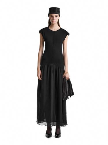Imagen de producto - Negro de Zara - Imagen 0