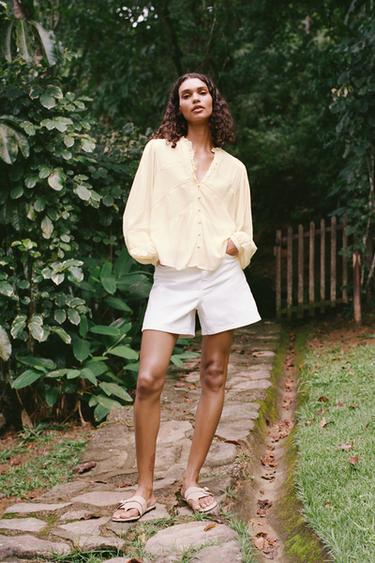 Z1975 MOM-FIT HIGH-WAIST SHORTS - White by Zara