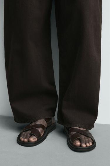 SANDALES À BRIDES - Bordeaux de Zara - Image 2