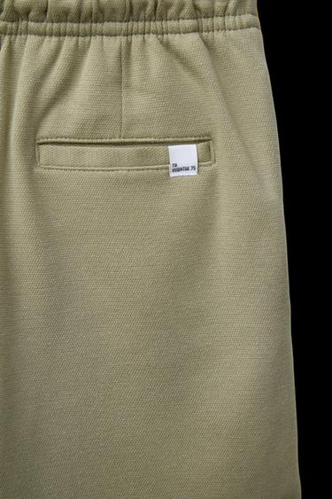 COMFORT BERMUDA SHORTS - Khaki by Zara