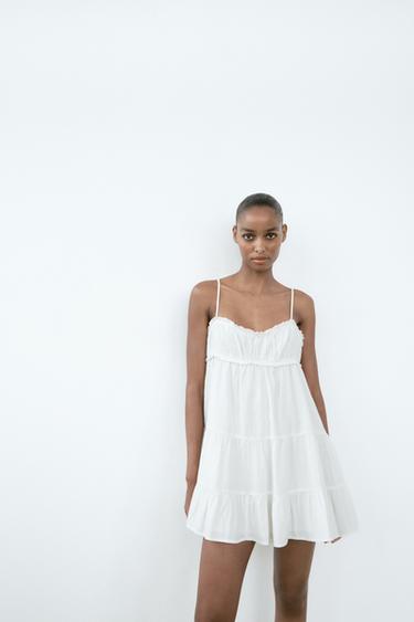КОРОТКОЕ ЯРУСНОЕ ПЛАТЬЕ — БЕЛЫЙ от Zara — изображение 0