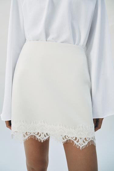 SKORT WITH LACE HEM - Ecru by Zara