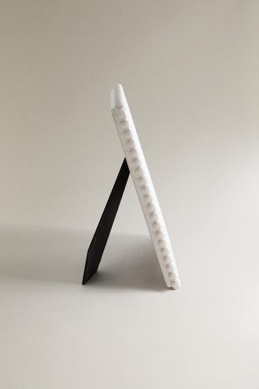 CERAMIC PICTURE FRAME — Ecru 2