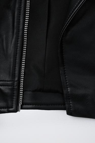 BLOUSON DE MOTARD MATIÈRE SYNTHÉTIQUE - Noir de Zara - Image 7