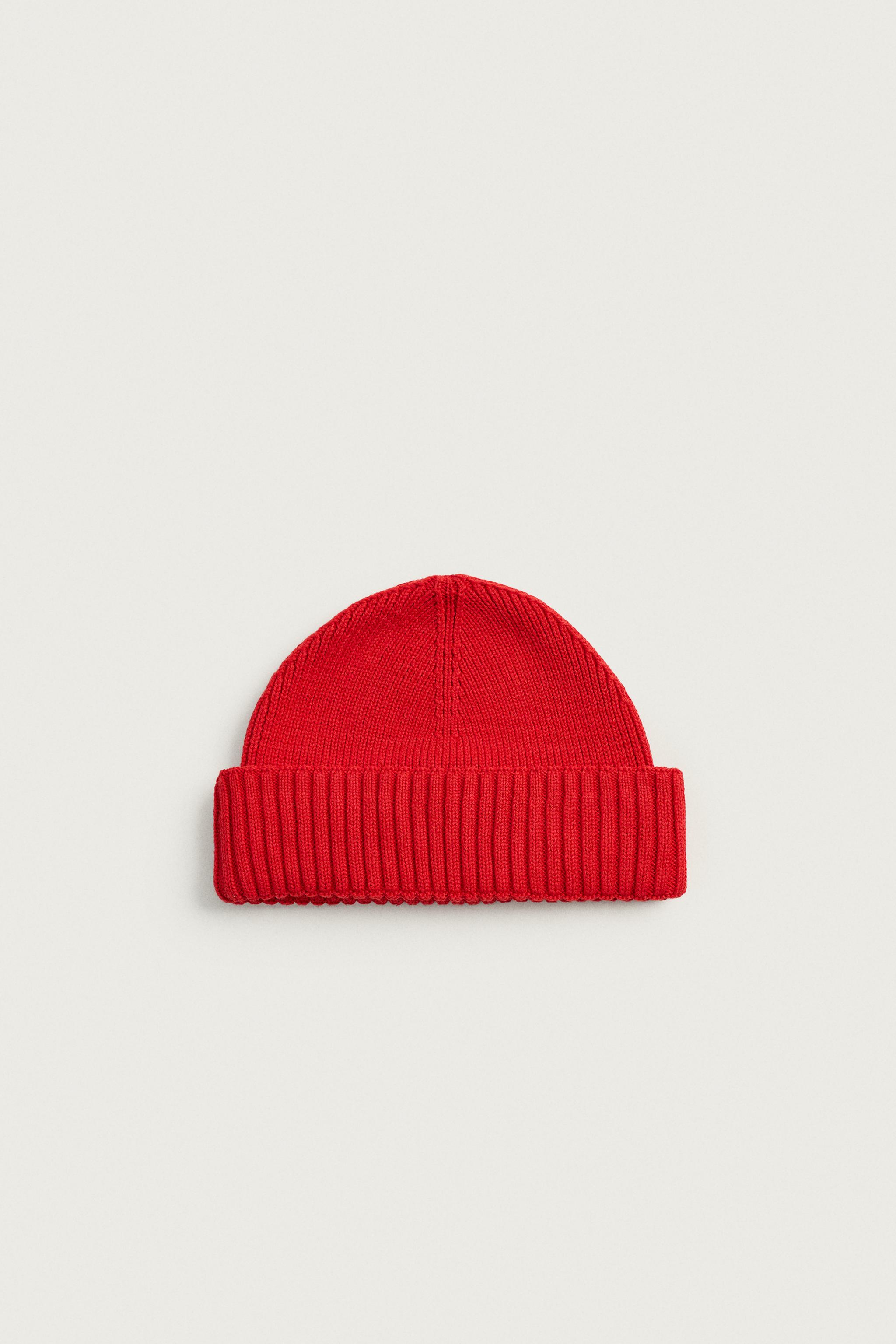 COTTON BLEND SHORT KNIT BEANIE — Red