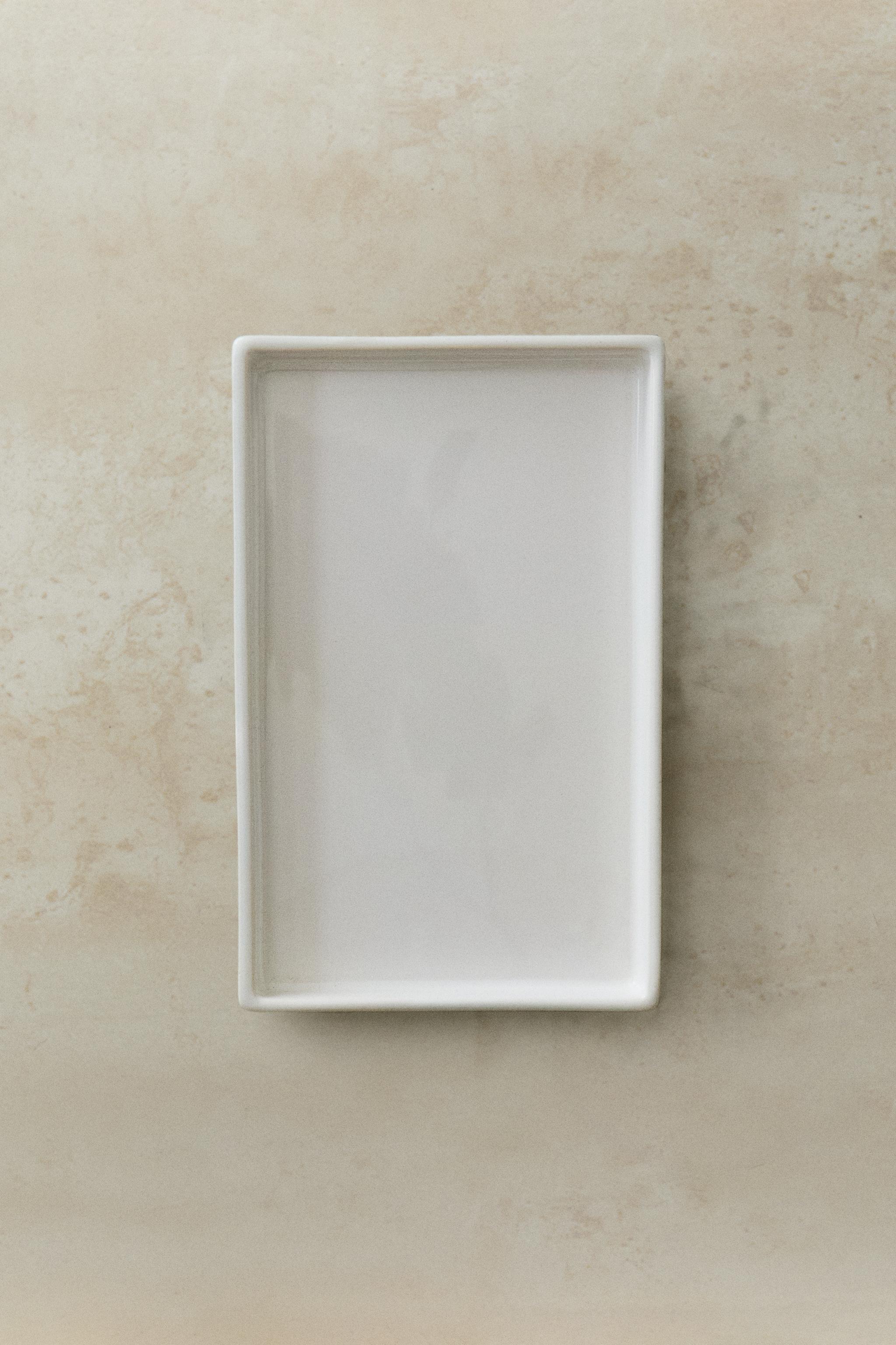 WHITE EARTHENWARE BATHROOM TRAY