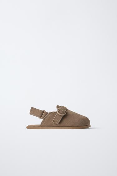 LEATHER CLOGS - Pearl grey by Zara