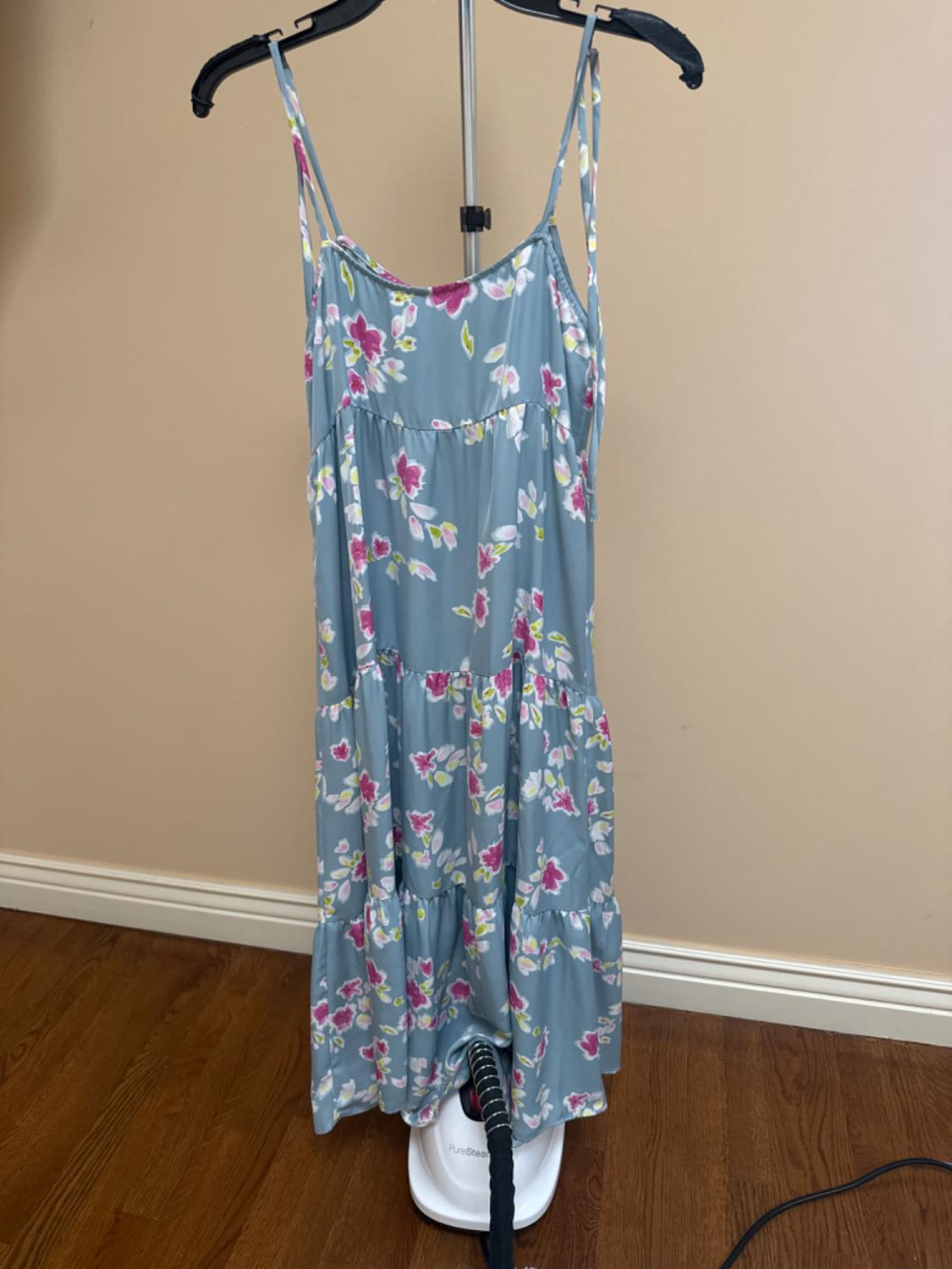 VESTIDO SATINADO FLORES - Image 3