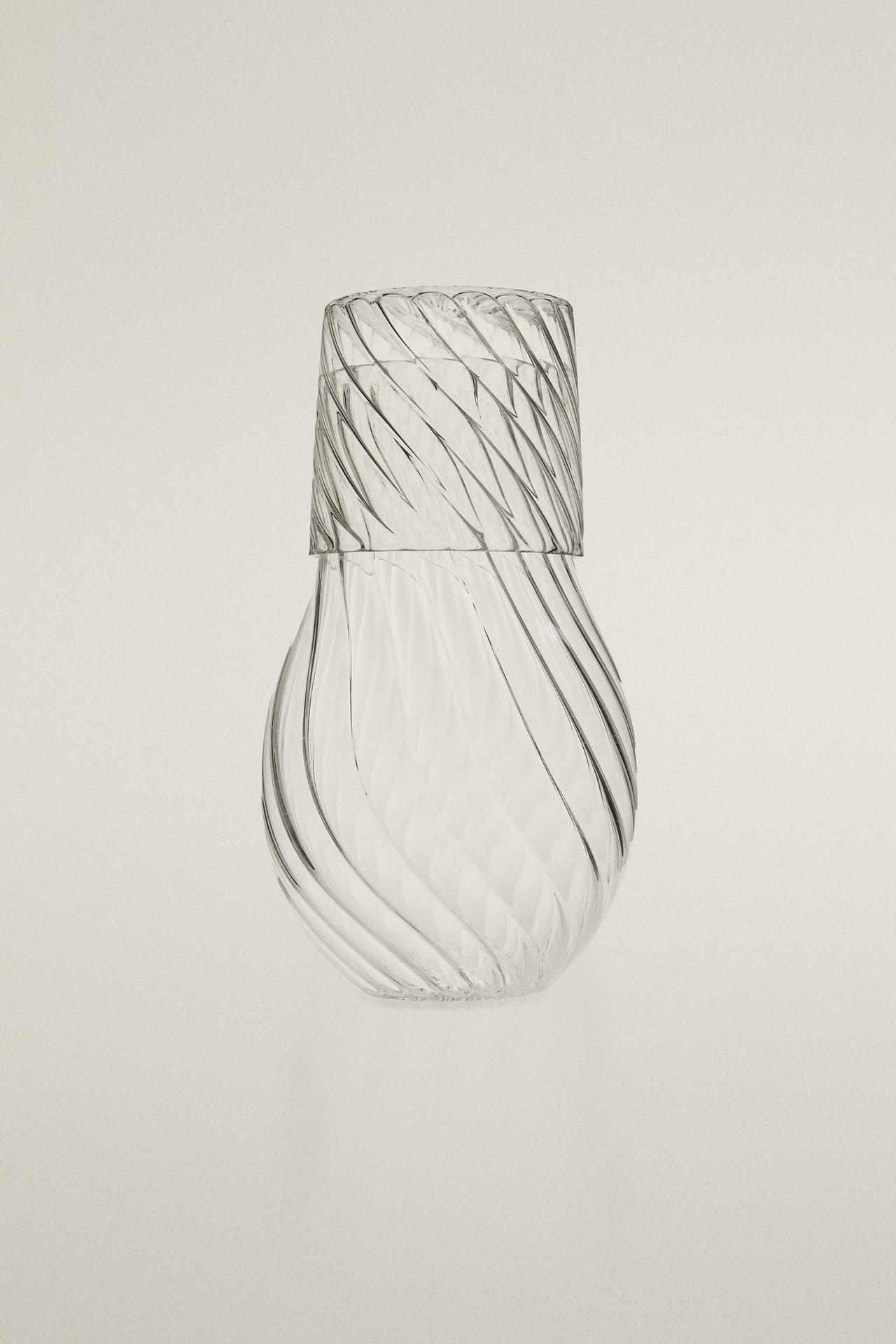BOTTLE AND STRIPED TUMBLER NIGHT SET