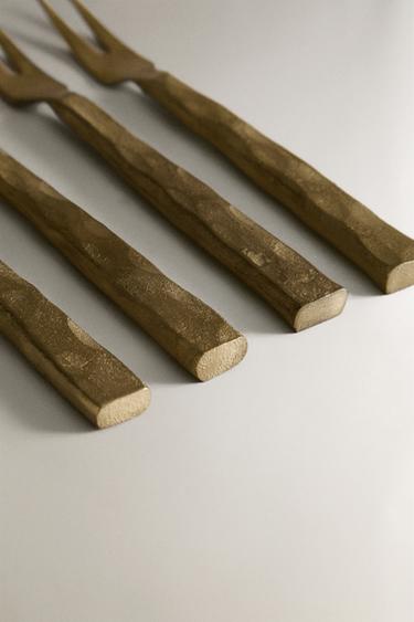 PACK OF HAMMERED DESSERT FORKS (PACK OF 4) - Aged gold by Zara - Image 2