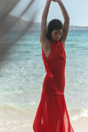 ROBE HALTER BIMATIÈRE À VOLUME - Rouge vif de Zara - Image 4